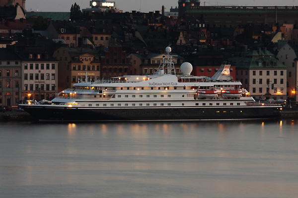 Copyright © Ola Carlsson